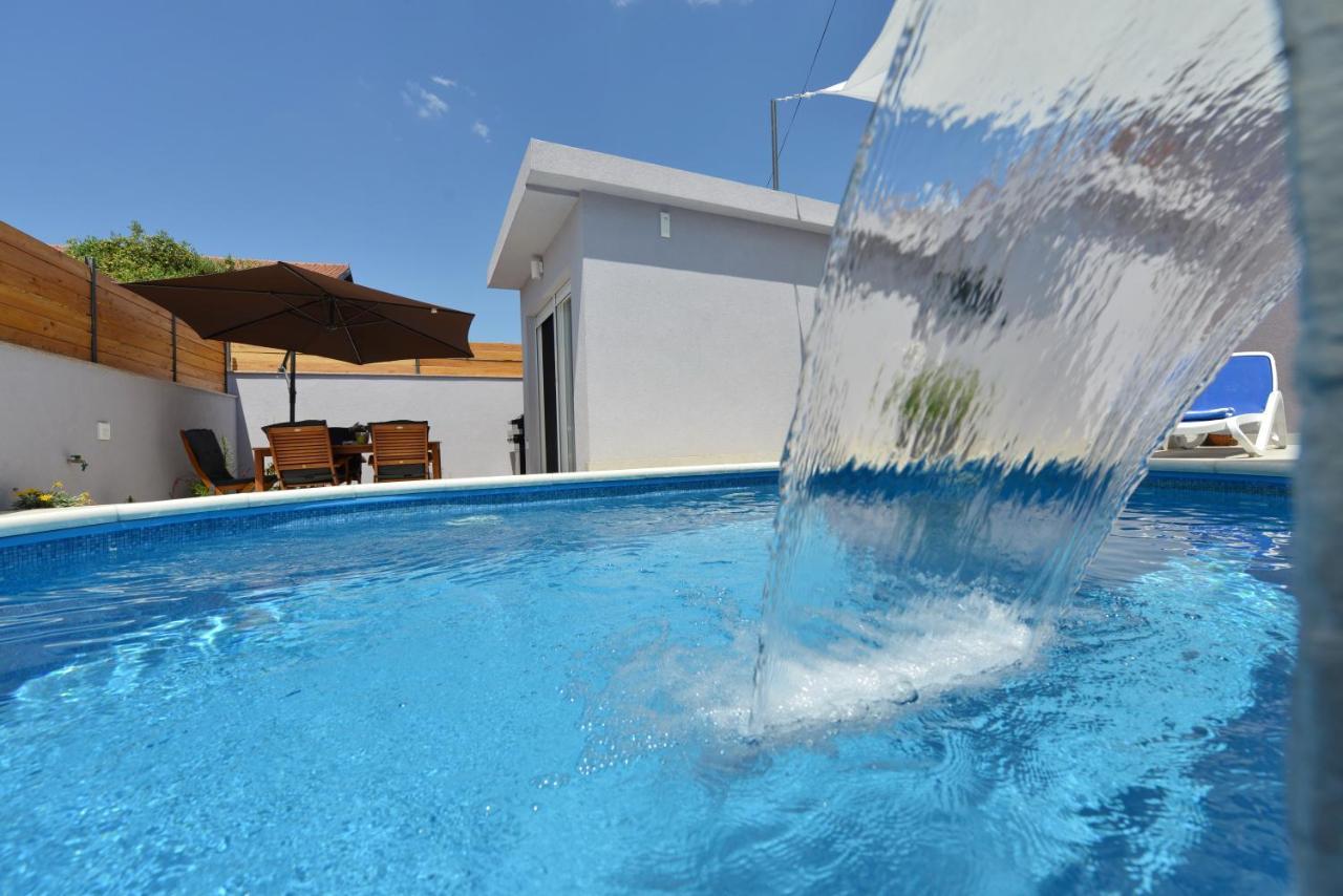 Pop&Rock Holiday House زادار المظهر الخارجي الصورة